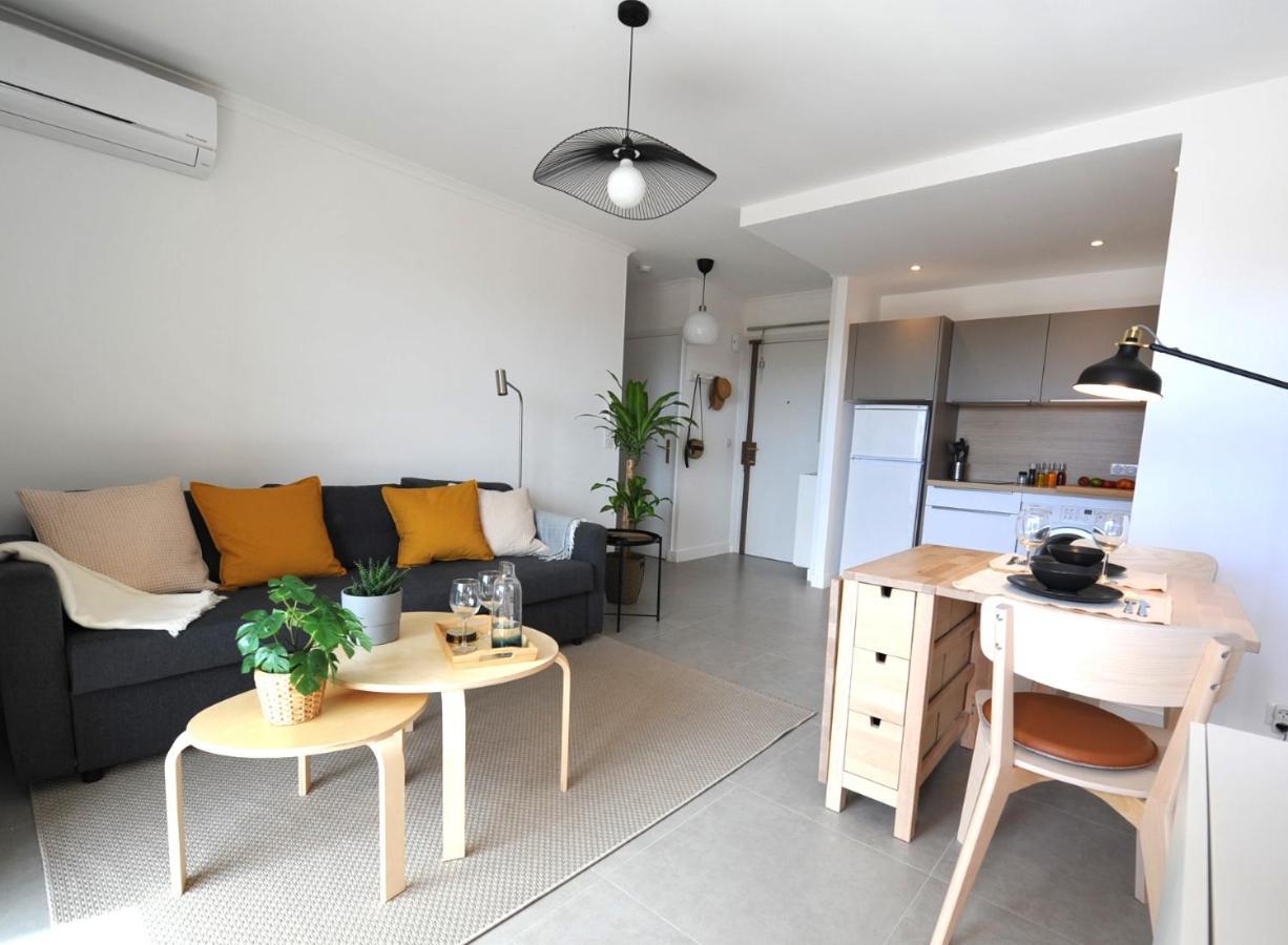 Centre, 2p Refait à Neuf, Terrasse, Garage Appartamento