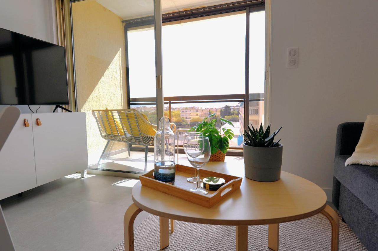 Apartment Centre, 2p, Terrasse, Garage Antibes